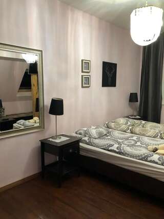 Отели типа «постель и завтрак» Pałac Mysliwski Orle Мирославец Двухместный номер с 1 кроватью или 2 отдельными кроватями-23